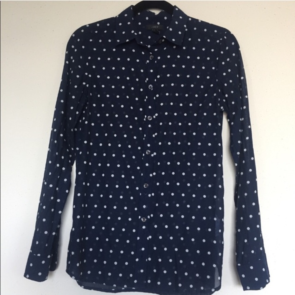🎉🎉🎉J Crew polka dot button down